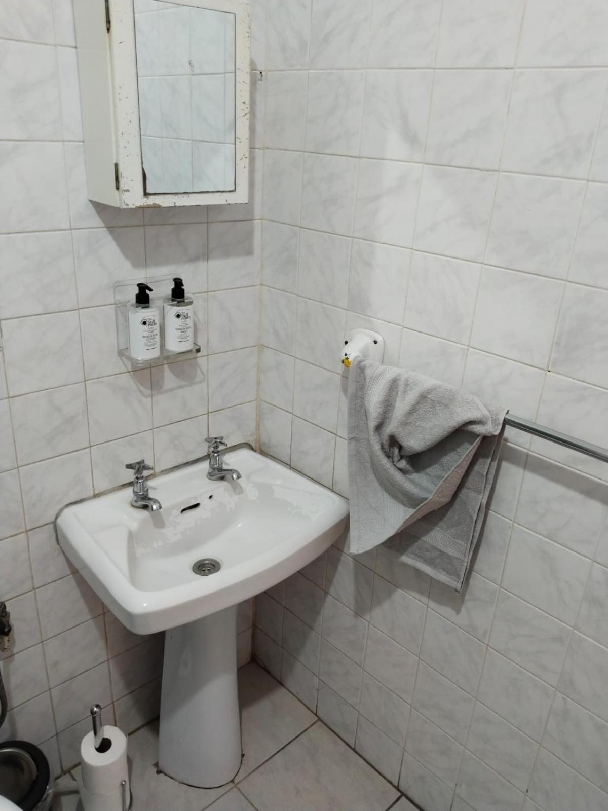 Oak Gardens Bed And Breakfast Ньюкасл Екстер'єр фото